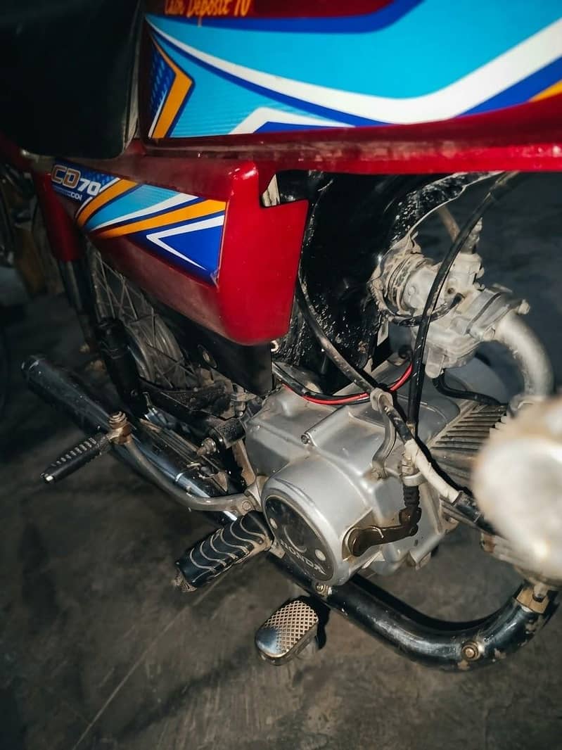 Honda CD 70cc 4