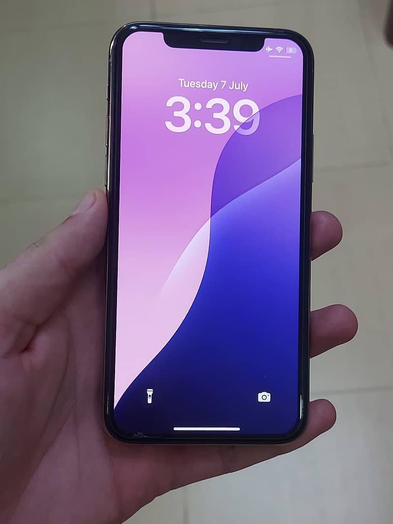 Apple iPhone 11 Pro 1
