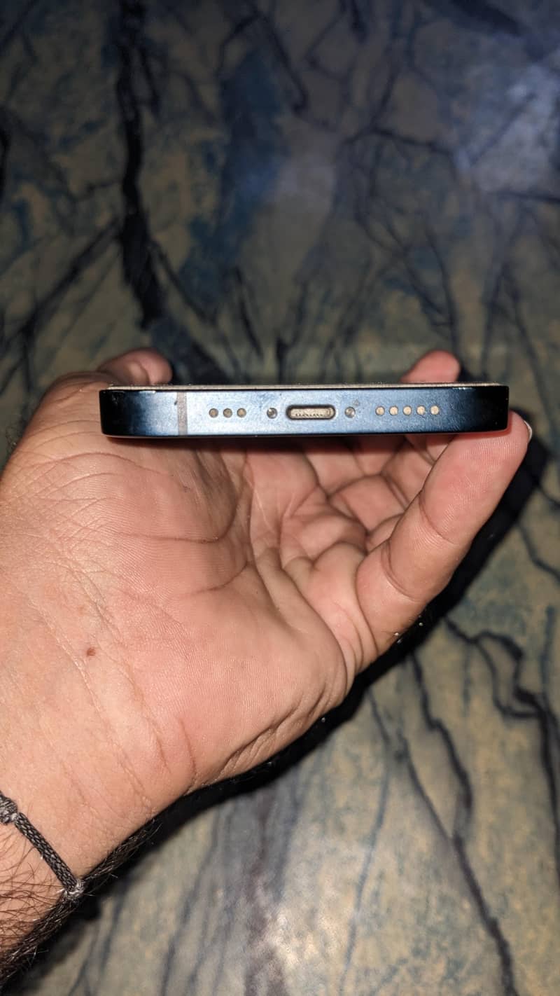 Apple iPhone 14 0