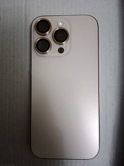 Apple iPhone 16 Pro