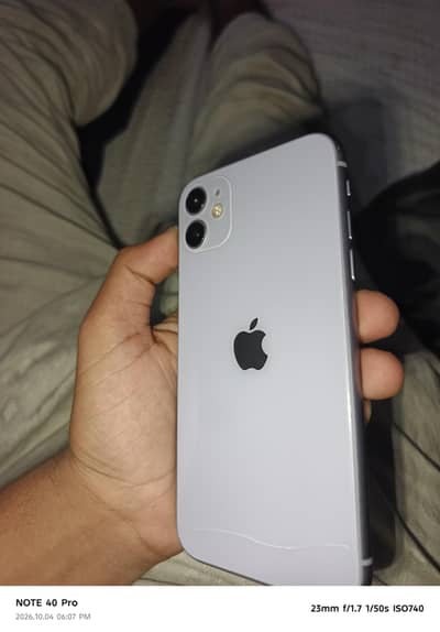 Apple iPhone 11