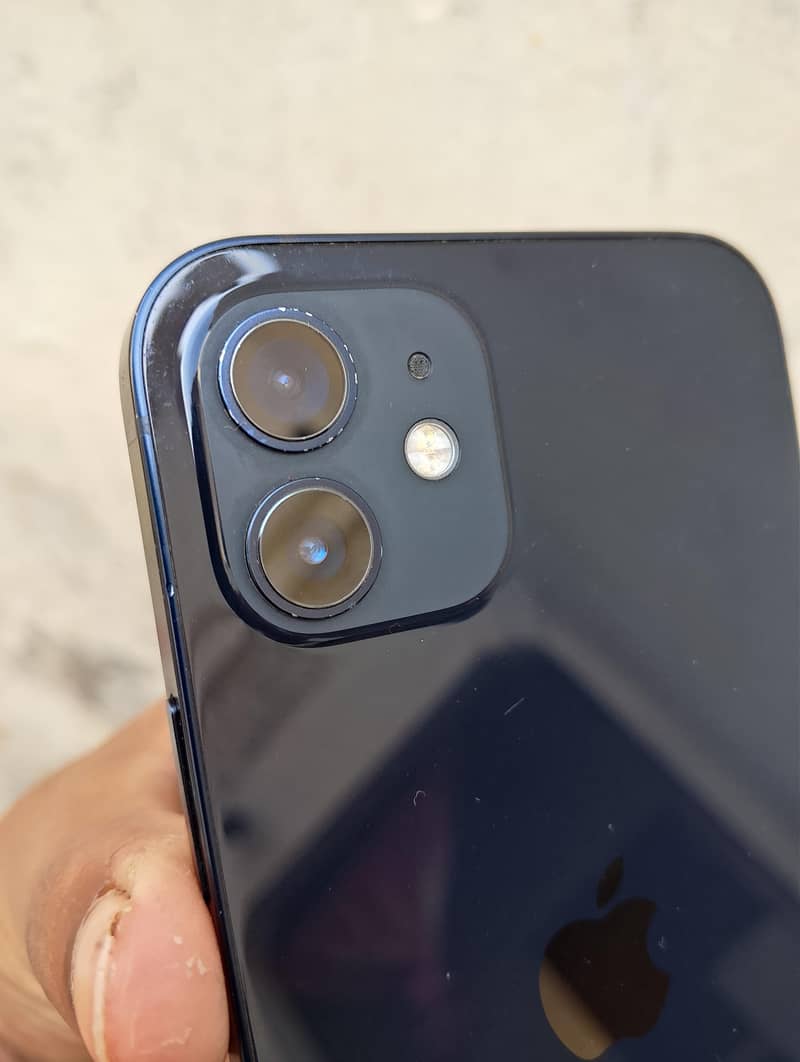 Apple iPhone 12 0