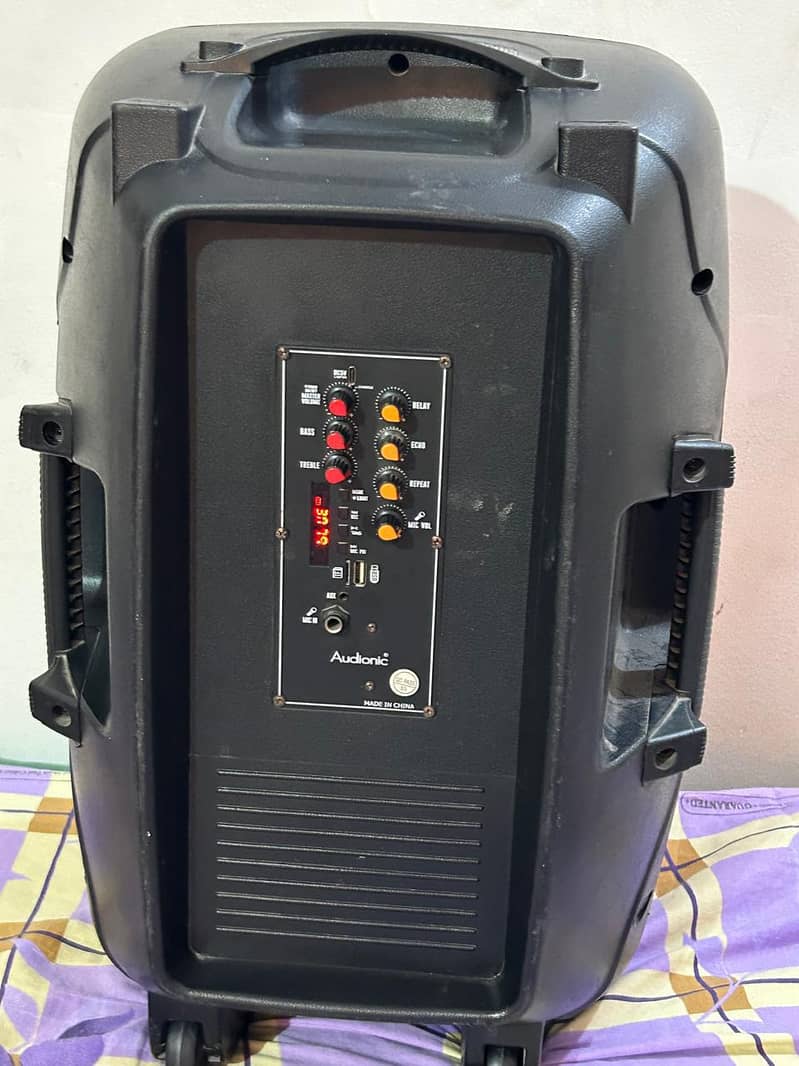 Audionic speaker 1
