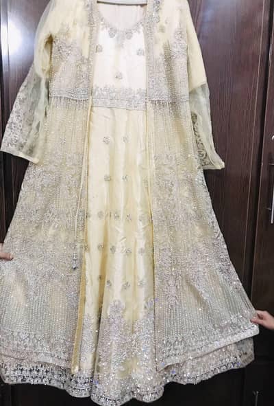 bilkul new weeding dress hai