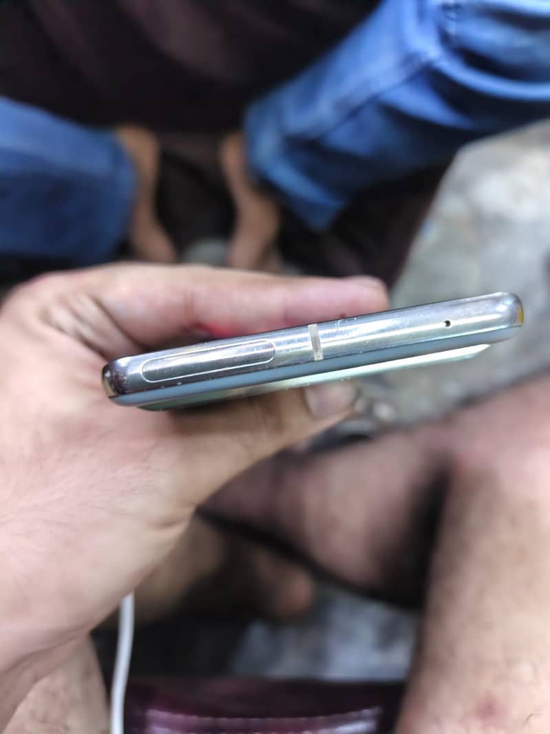 Google Pixel 7 Pro 2