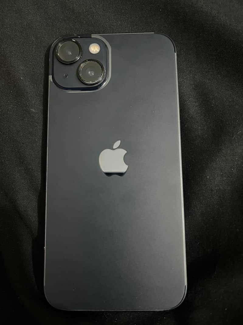 Apple iPhone 13 JV 0