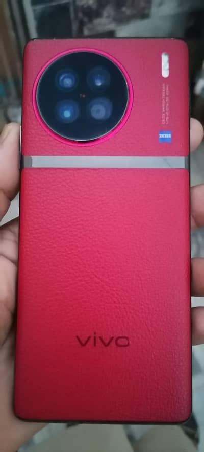 Vivo X90s