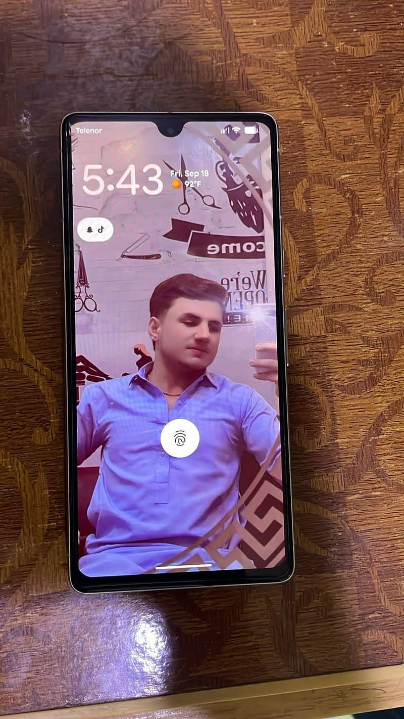 Google Pixel 7 3