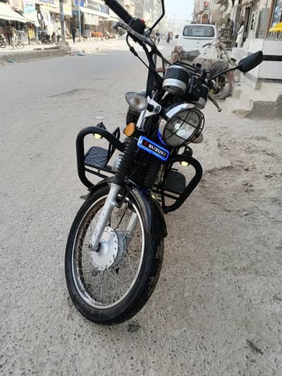 Suzuki GS150 20130model