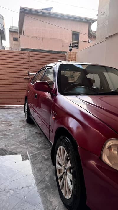 Honda Civic Oriel 2000
