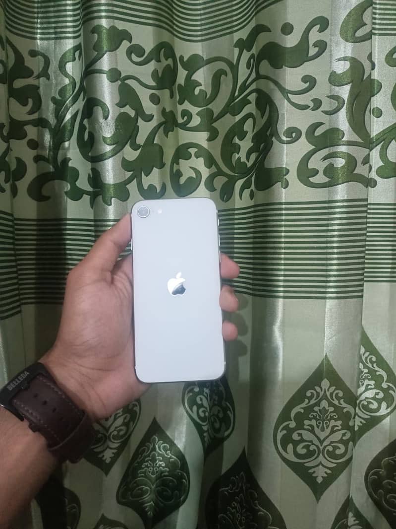 Apple iPhone SE 1