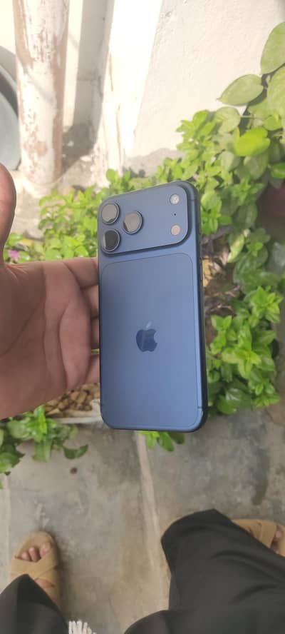 Apple iPhone 17 Pro Max 256 doule Esim complete box
