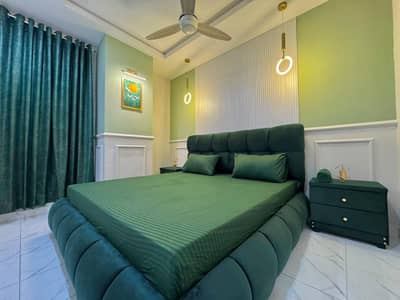 Daily basis weekly basis one bedrooms fully furnished luxury apartments available for rent Gulberg greens Islamabad