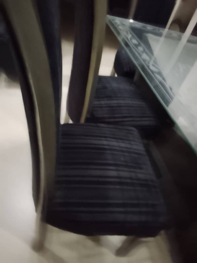 6 chairs 1