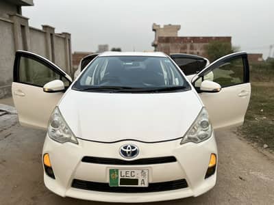 Toyota Aqua 2012