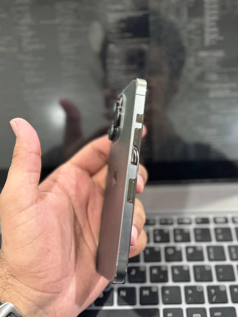 Apple iPhone 13 Pro jv 4