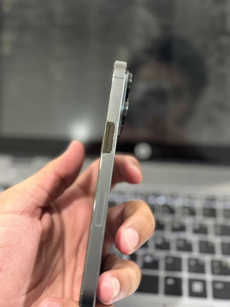 Apple iPhone 13 Pro jv 5