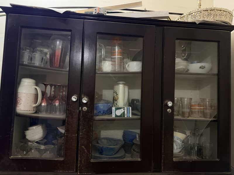 A dressing table and a mini showcase 1