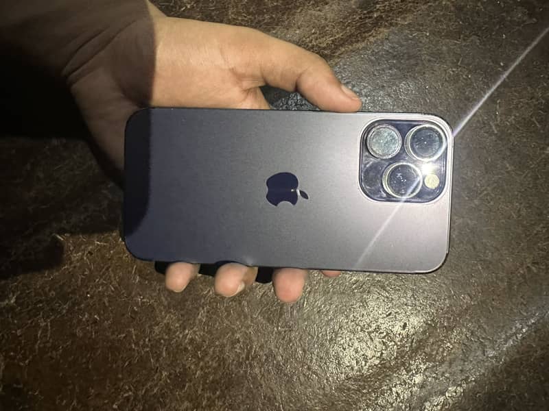 Apple iPhone 14 Pro Max 3