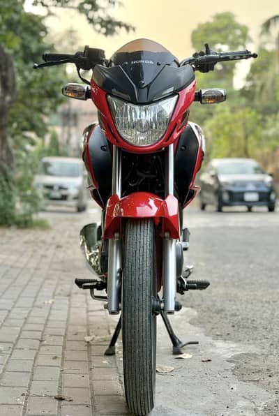 Honda CB 150F