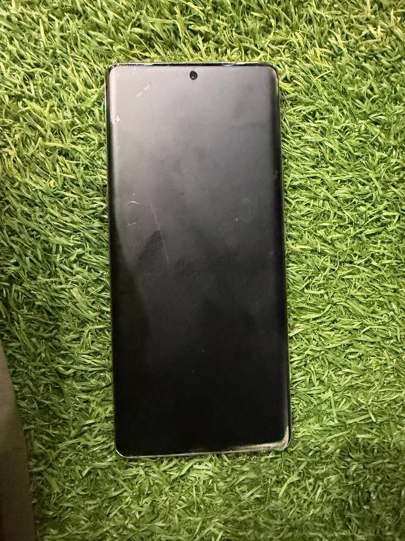 Vivo V30e 4