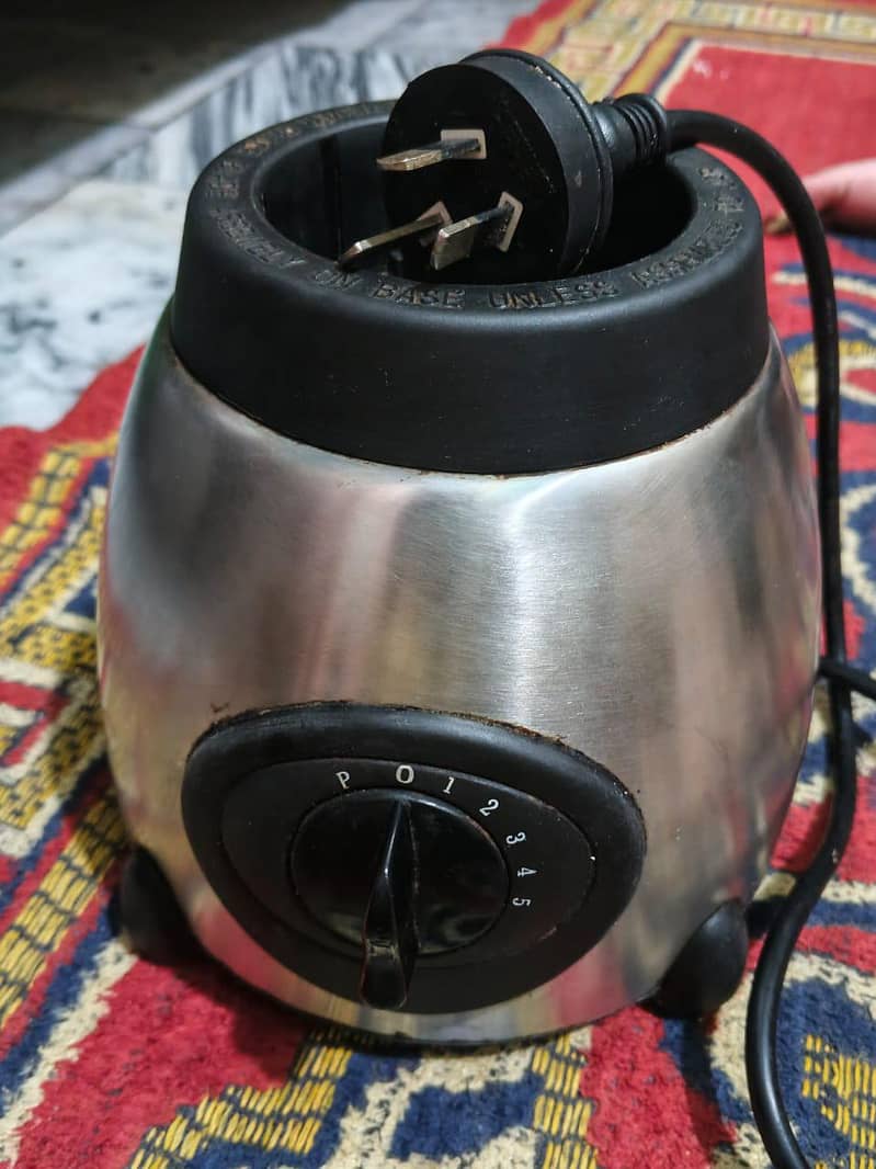 Original Blender Machine | Good Condition |. 1
