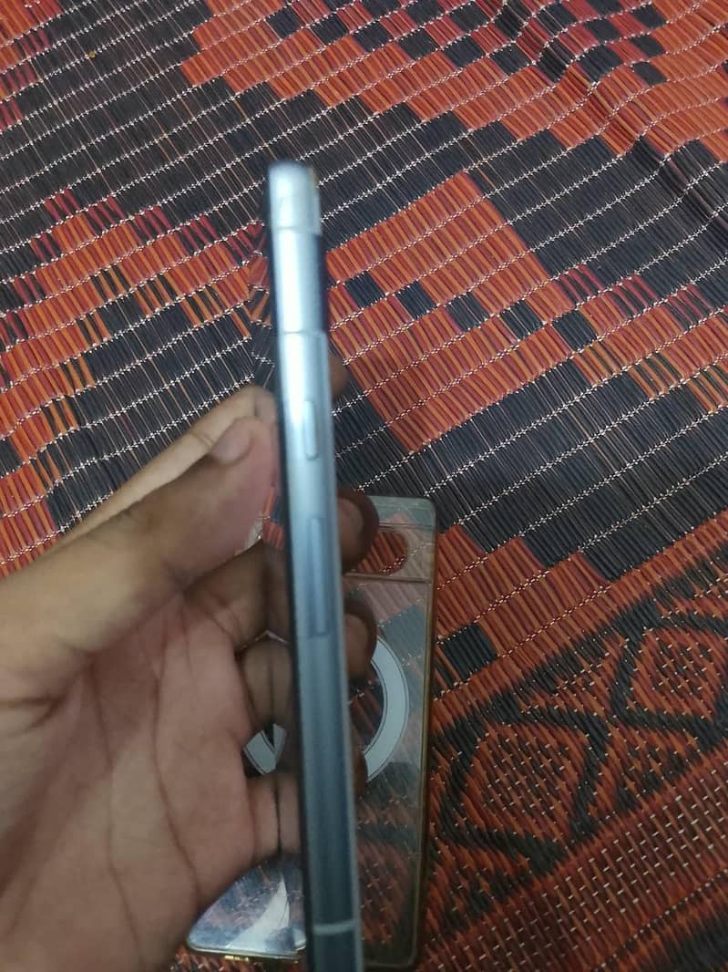 Google Pixel 7a 2