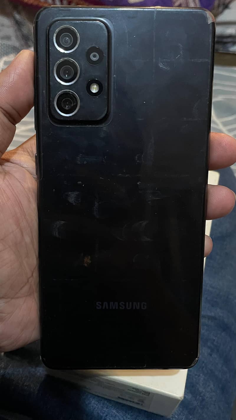 Samsung Mobile A72 1