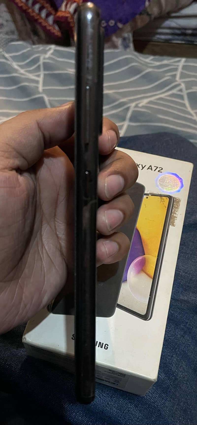 Samsung Mobile A72 2