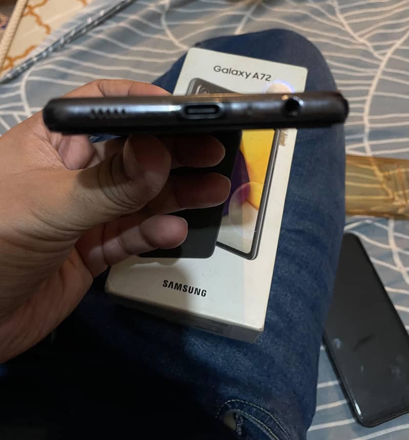 Samsung Mobile A72 5