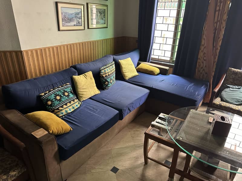 Interwood L shape sofa 0
