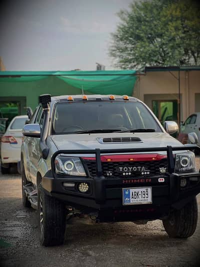 Toyota Hilux 2012