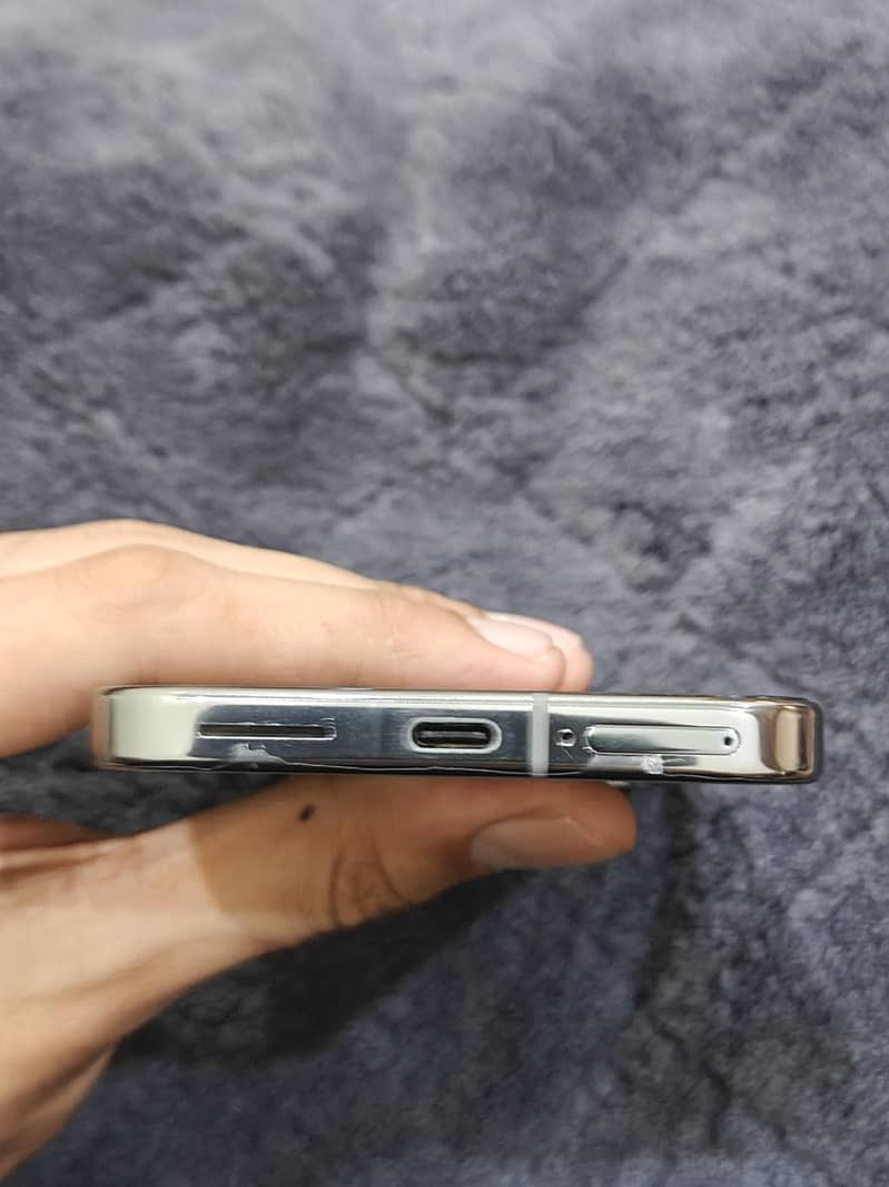 Google Pixel 9 Pro XL 2