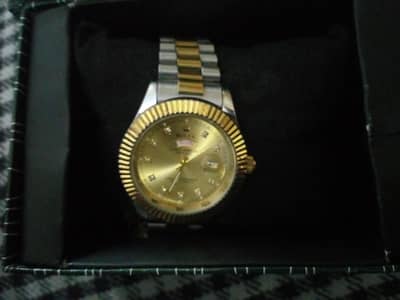 ⌚ Rolex Watch – Excellent Condition