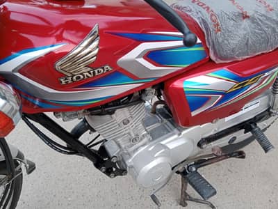 Honda 125 Hyderabad number 22 model