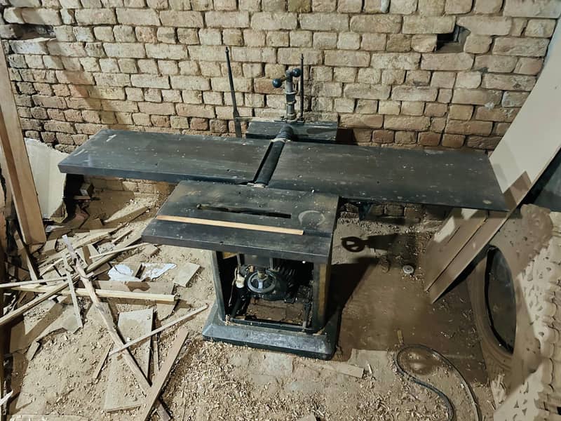 Guage machine and Randa machine 4