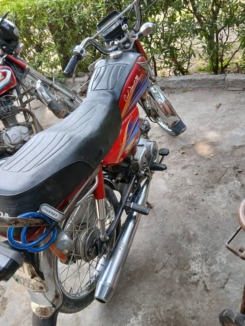Honda CD70 1
