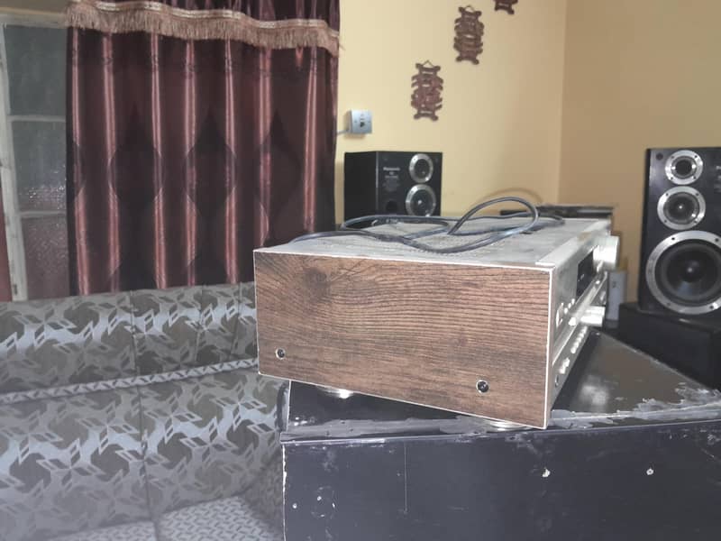 Danon Amplifier 4