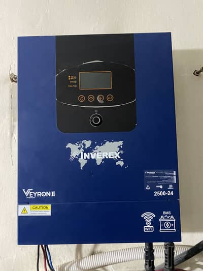 Inverex veyron2 2.5KW inverter