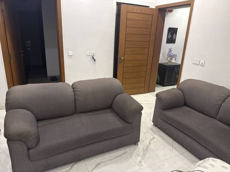 4 Seater Sofa 0