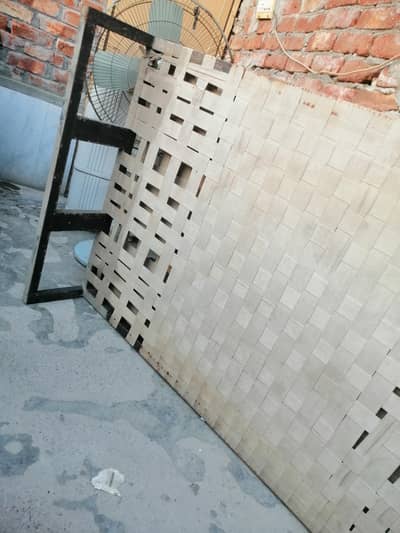 i want to sell my iron charpai