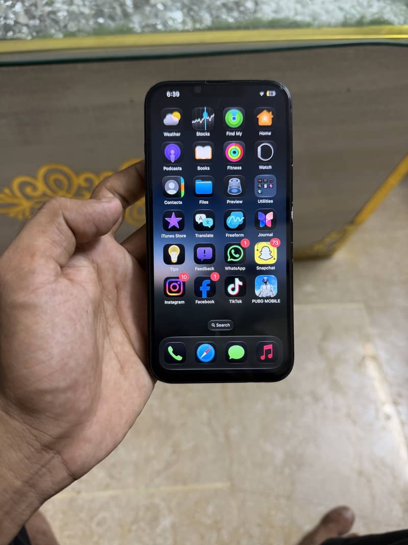 Apple iPhone 14 2