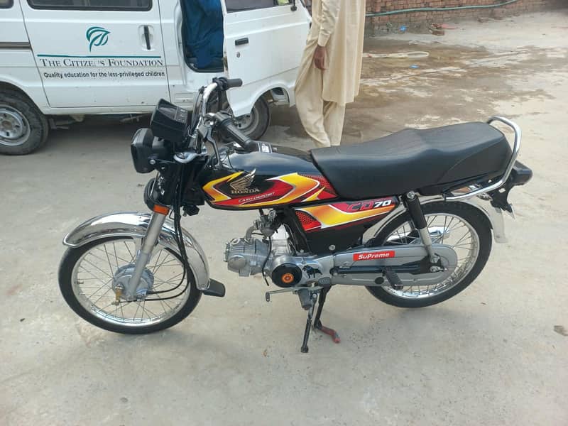 Honda CD70 1