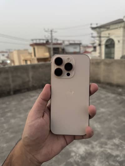 Apple iPhone 16 Pro