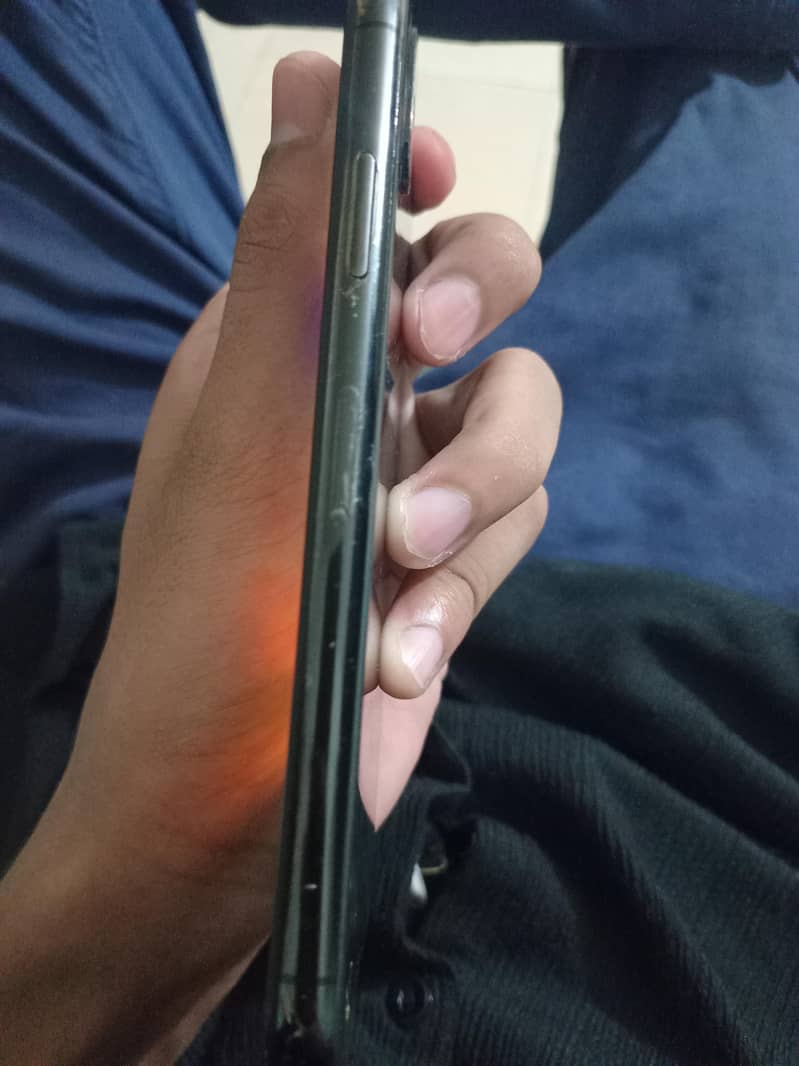 Apple iPhone X 2