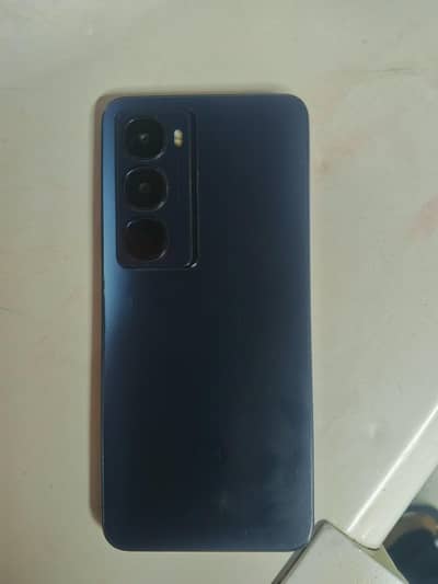 Itel City 100