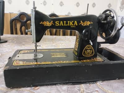Sewing machine for sale urgent