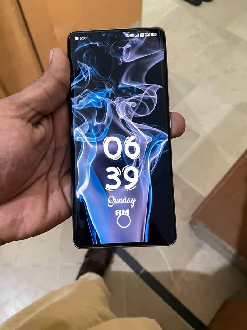 Xiaomi Redmi Note 14 Pro 5