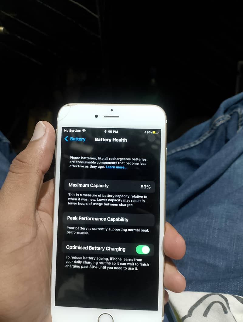 Apple iPhone 6 Plus 4