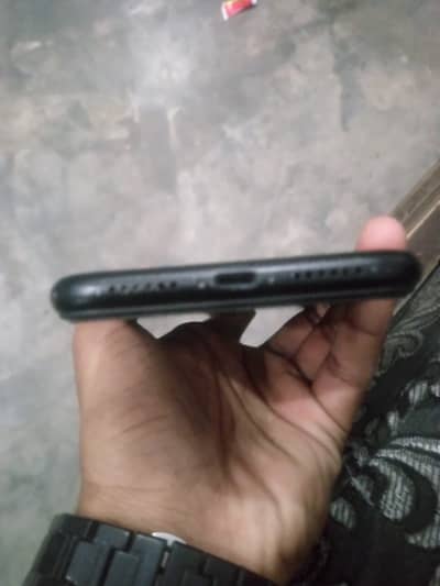 Apple iPhone XR